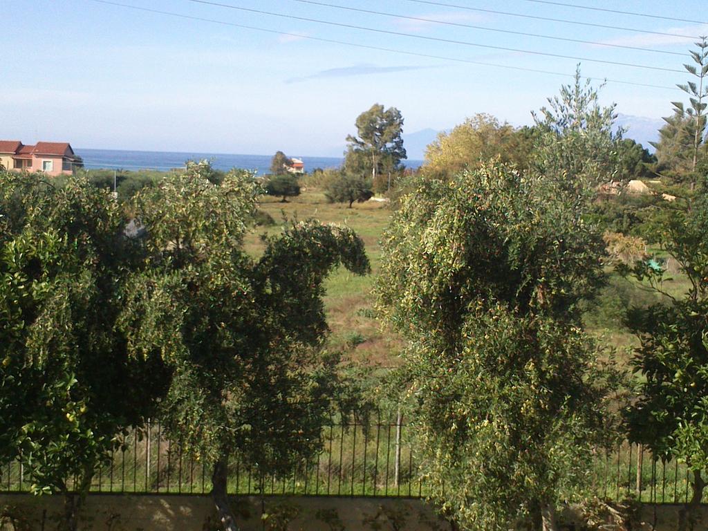 Olga'S Garden Apartments Almiros Beach Exterior photo